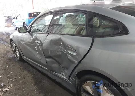 2023 BMW I4 Edrive35 из США, поврежденный, VIN WBY43AW00PFP38974